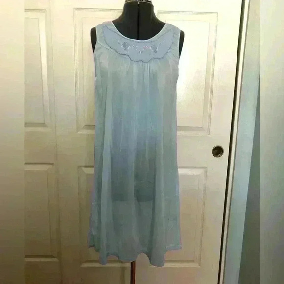 VTG Gragero baby blue nylon 70s 80s nightgown women Medium - Picture 2 of 6